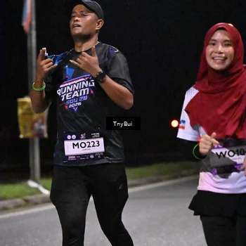 Runner Photo 7775221
