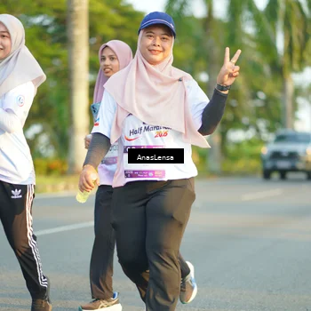 Runner Photo 7775230