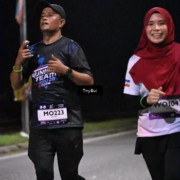 Runner Photo 7775244