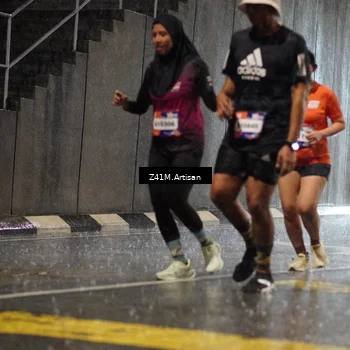 Runner Photo 7775246