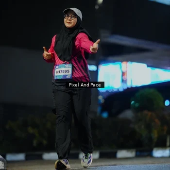Runner Photo 7775256