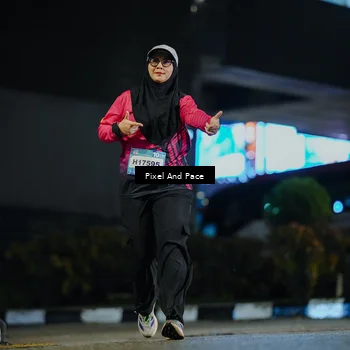 Runner Photo 7775265