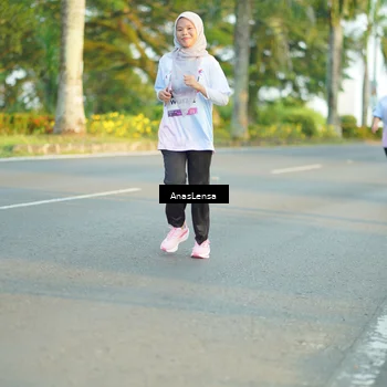 Runner Photo 7775286
