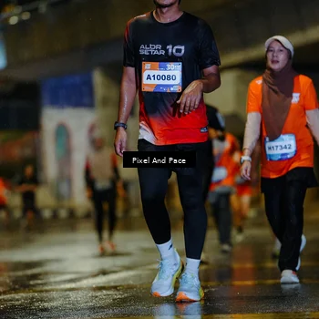 Runner Photo 7775291