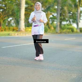 Runner Photo 7775294