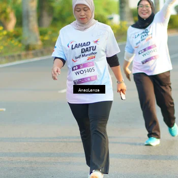 Runner Photo 7775323