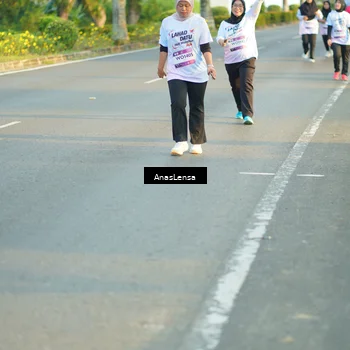 Runner Photo 7775324