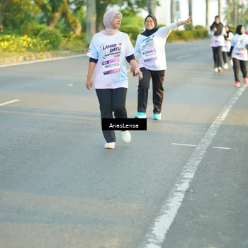 Runner Photo 7775333