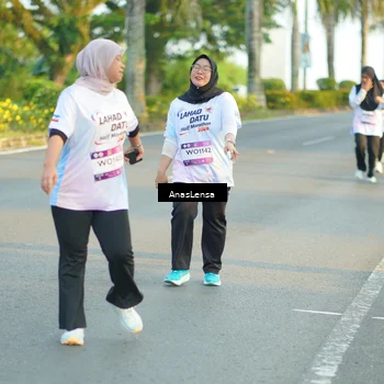 Runner Photo 7775347