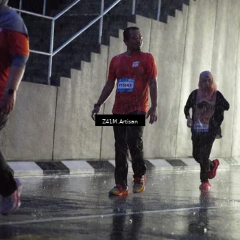 Runner Photo 7775348