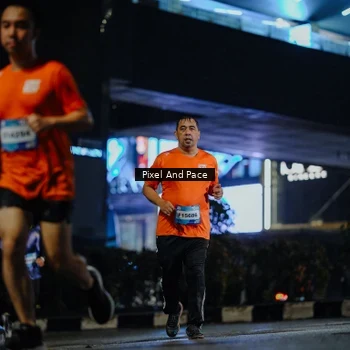 Runner Photo 7775351