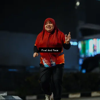 Runner Photo 7775354
