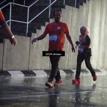 Runner Photo 7775365