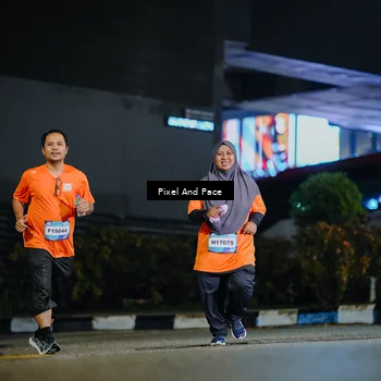Runner Photo 7775383