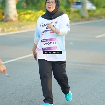 Runner Photo 7775386
