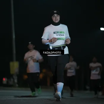 Runner Photo 7775391