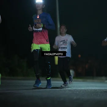 Runner Photo 7775400