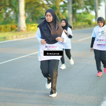 Runner Photo 7775443