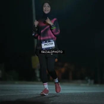 Runner Photo 7775444