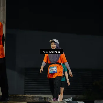 Runner Photo 7775451
