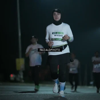 Runner Photo 7775461