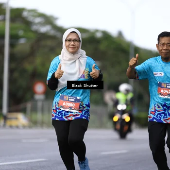 Runner Photo 7775472