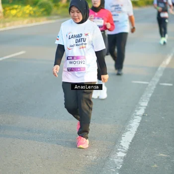 Runner Photo 7775486