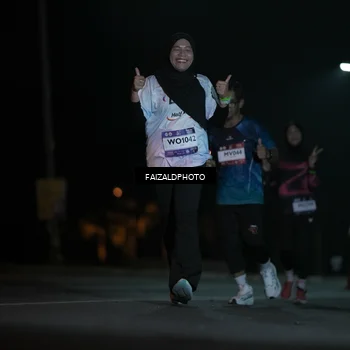 Runner Photo 7775490