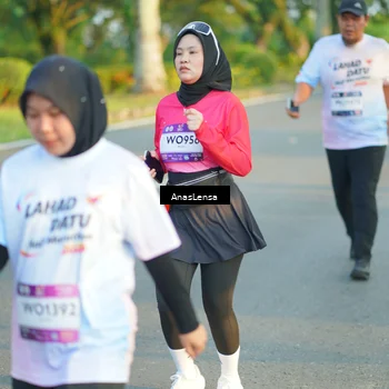 Runner Photo 7775501