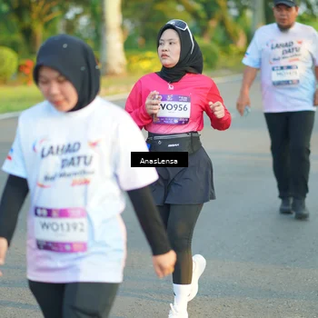 Runner Photo 7775512