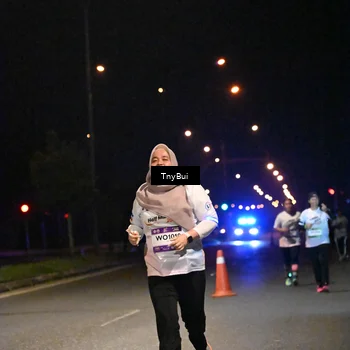 Runner Photo 7775514