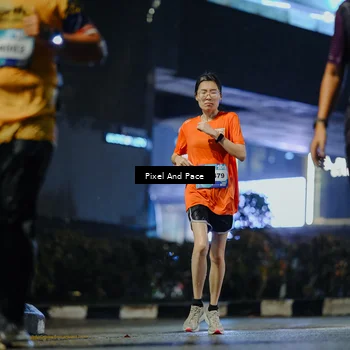 Runner Photo 7775515