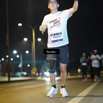 Runner Photo 7775523