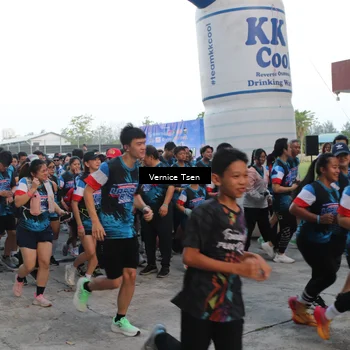Runner Photo 7775529