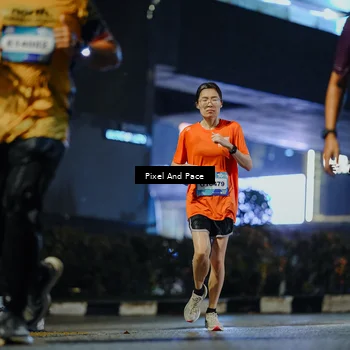 Runner Photo 7775570
