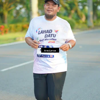 Runner Photo 7775576