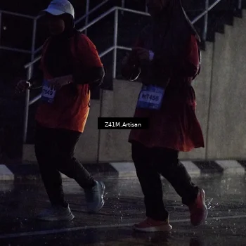 Runner Photo 7775577