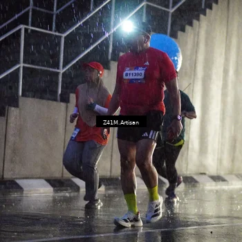 Runner Photo 7775582