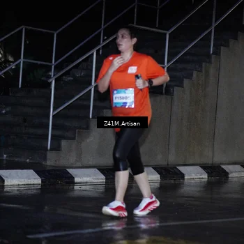 Runner Photo 7775602