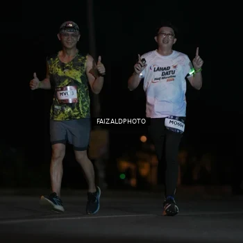 Runner Photo 7775620