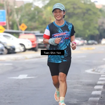 Runner Photo 7775628