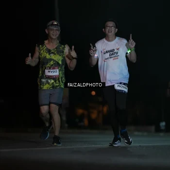 Runner Photo 7775634
