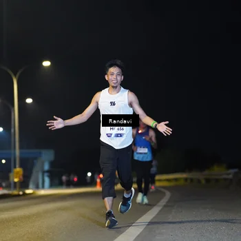 Runner Photo 7775636