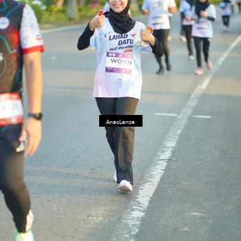 Runner Photo 7775660