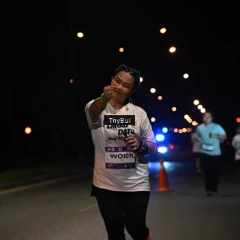 Runner Photo 7775691