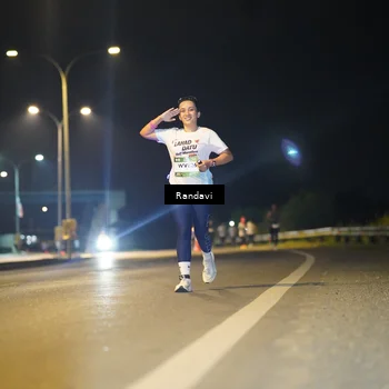 Runner Photo 7775695