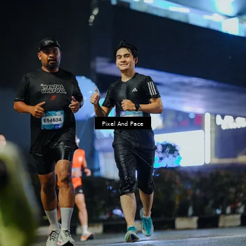 Runner Photo 7775709