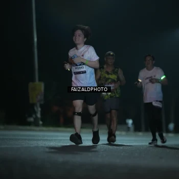 Runner Photo 7775715