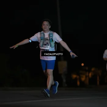 Runner Photo 7775729