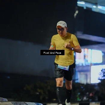 Runner Photo 7775737